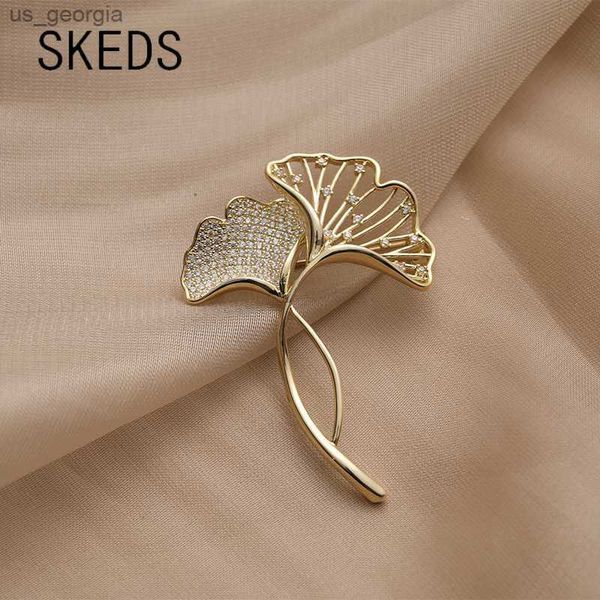 

pins brooches retro elegant ginkgo leaf brooches for women wedding party flower brooches pin fashion bijouterie broche femme luxe, Gray