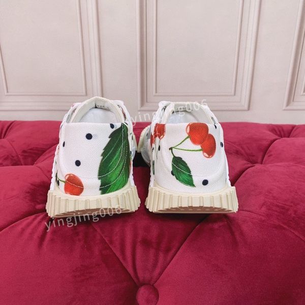 

new fashion designer casual shoes for women flat sneakers low panda black grey fog chunky dunks strange love