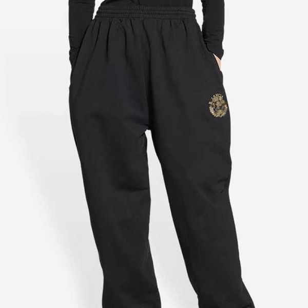 

designer t shirt shirt differentiate market high edition guard embroidery sports loose straight casual pants, White;black