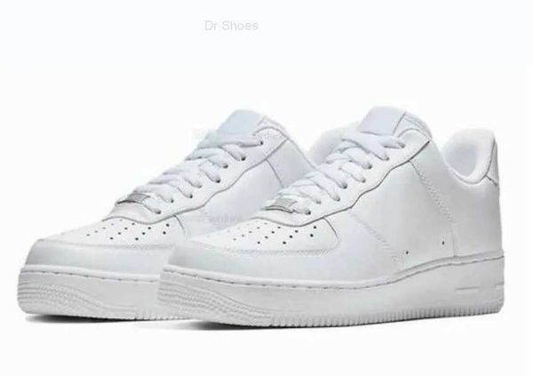 

men women skateboard shoes fashion designer man woman low cut black white skate classic force 1