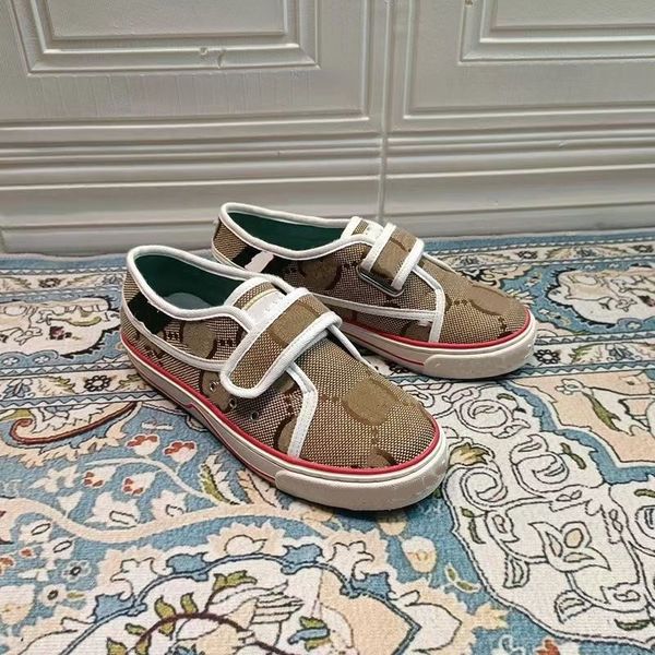 

designer tennis 1977 sneakers canvas shoes woman man loafer white blue green multicolor adhesive tape rubber sole letter embroidery casual s, Black