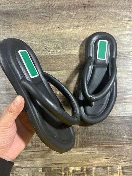 

designer women sandals womens slides crystal calf leather casual shoes quilted platform summer beach slipper box 0420, Black