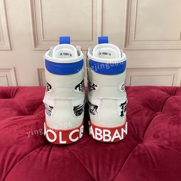

brand designer casual shoes for men womens flat sneakers low panda black grey fog chunky glow triple dunks strange love