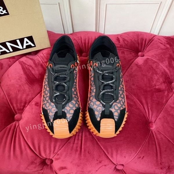 

2023new fashion designer casual shoes for women flat sneakers low panda black grey fog chunky glow triple dunks strange love