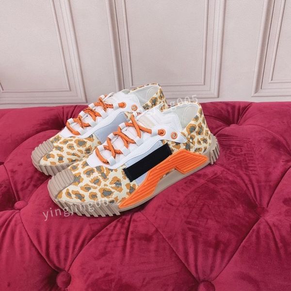 

2023new fashion brand casual shoes for womens flat sneakers low panda black grey fog chunky glow triple dunks strange shoes