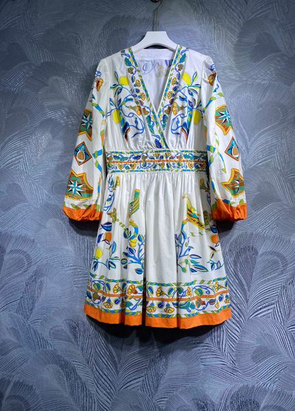 

spring and autumn dress with vintage style, lantern, long sleeve, v-neck, waist wrapped, thin bow tie up, printed a-line dress, Black;gray