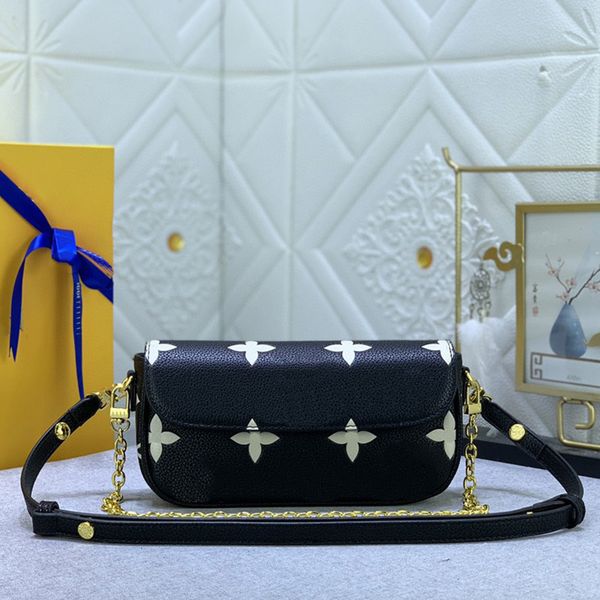

designer bag womens fashion chain handbag #82210 leather embossed crossbody bag solid color portable shoulder bag