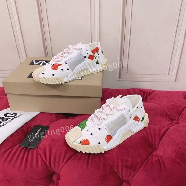 

2023new fashion designer casual shoes for women flat sneakers low panda black grey fog chunky dunks strange love