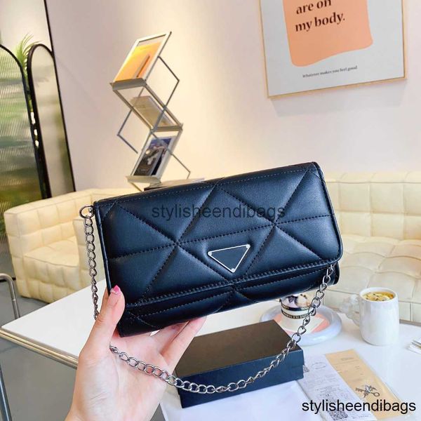 

designers chain bag prad classic shoulder metal bags leather handbags diagramme wallets hardware accessories casual fashion triangle sign to