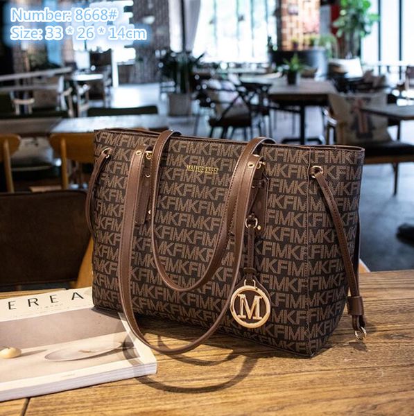 

factory wholesale ladies shoulder bags street popular printing retro handbag simple thick leather letters fashion tote bag gold hardware pen