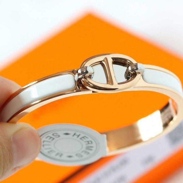 

designerai ma 2022 autumn and winter new style bracelet pig nose high grade net red, Black