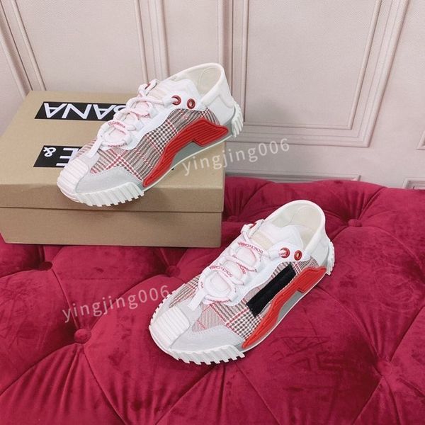 

2023fashion designer casual shoes for mens womens flat sneakers low panda black grey fog chunky glow triple dunks strange love