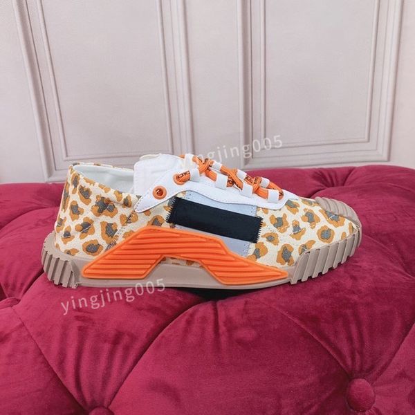 

fashion brand casual shoes for womens flat sneakers low panda black grey fog chunky glow triple dunks strange shoes2023
