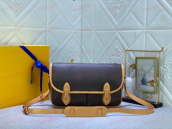 

medieval bag series one shoulder cross body bag multiple pouch zero wallet designer bags long straps luxury messenger purse