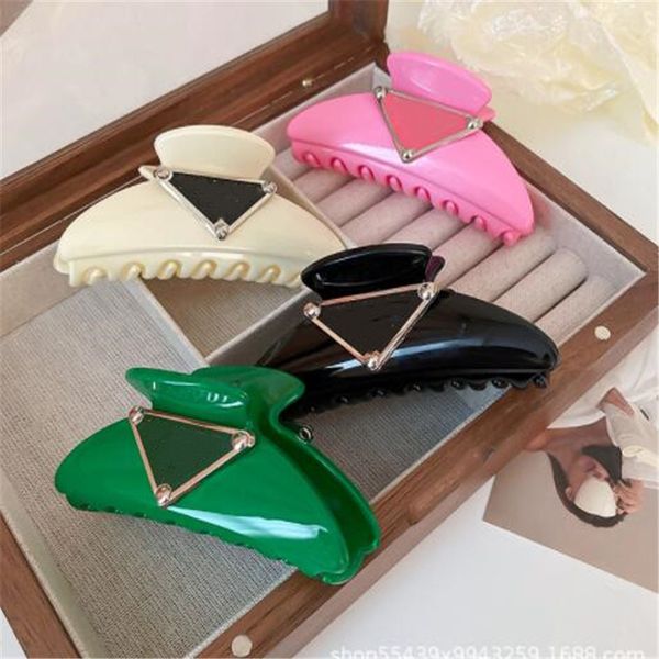 

triangle letters hair clips designer womens barrettes classic acrylic grip back of the head hairpin temperament hairclip hair jewelry 4 colo, Golden;silver