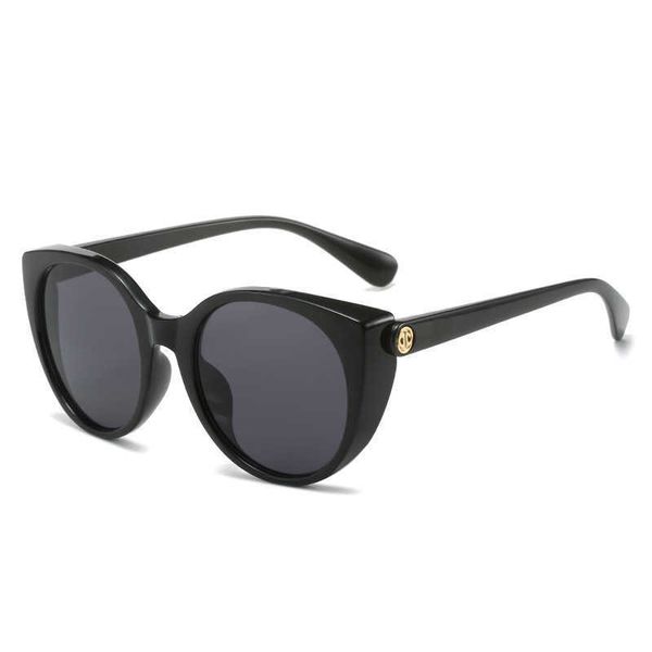 

frames 2012 new large frame cat's eye personalized colorful contrast glasses ins network red same style sunglasses female, White;black