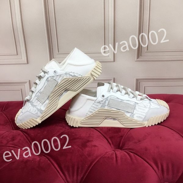 

2023 new luxury casual shoes womens designer shoes travel leather lace-up sneaker fashion lady flat running trainers letters woman shoe plat, Black