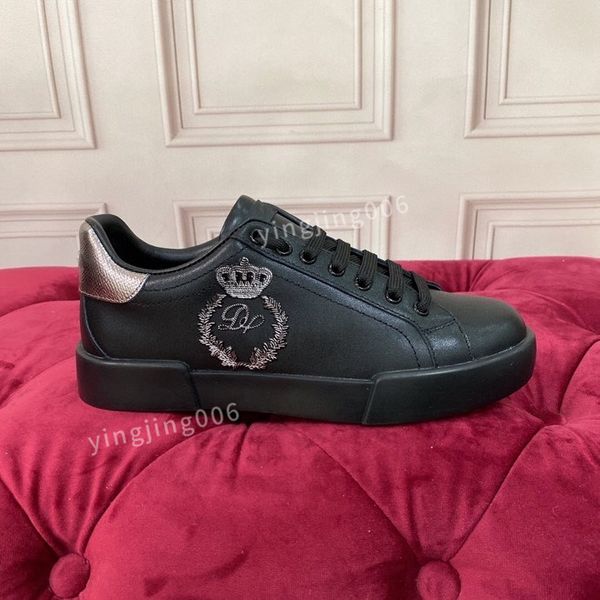 

2023fashion designer casual shoes for men flat sneakers low panda black grey fog chunky glow triple dunks strange love