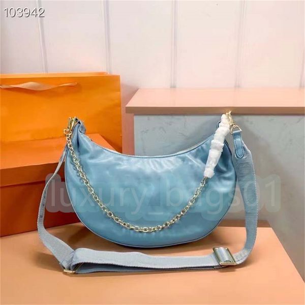 

delicate knockoff designer hand bag ss23 half moon messenger women luxury shoulder brands bags loop 23cm fashion baguette bagww