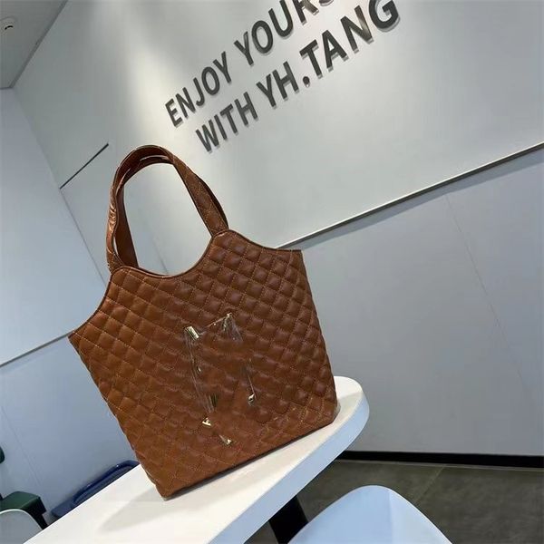 

2023 new tote female bag ringer handbag large logo fashion all-match shoulder bag