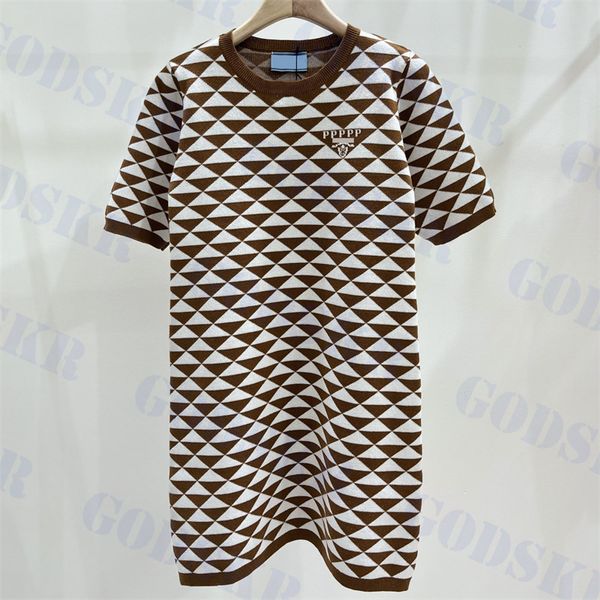 

jacquard knitted dress womens short sleeved summer plaid skirt round neck sweater dresses, Black;gray