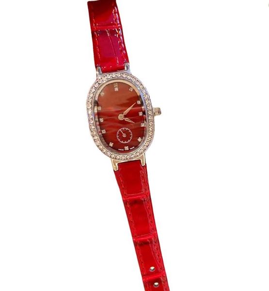 

women's fashion elegant temperament watch inlaid with diamonds women's elegant watch 23 * 32mm, Slivery;golden