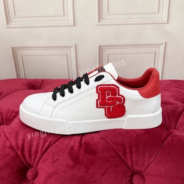 

2023new designer brand casual shoes for mens flat sneakers low panda black grey fog chunky glow triple dunks strange love