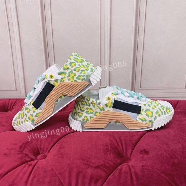 

fashion brand casual shoes for womens men flat sneakers low panda black grey fog chunky glow triple dunks strange shoes