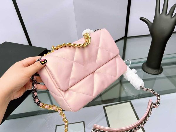 

women luxury channel 19 bag designer bags shoulder bags tote texture leather patent braidr bag new fashion trend retro style envelope bag me