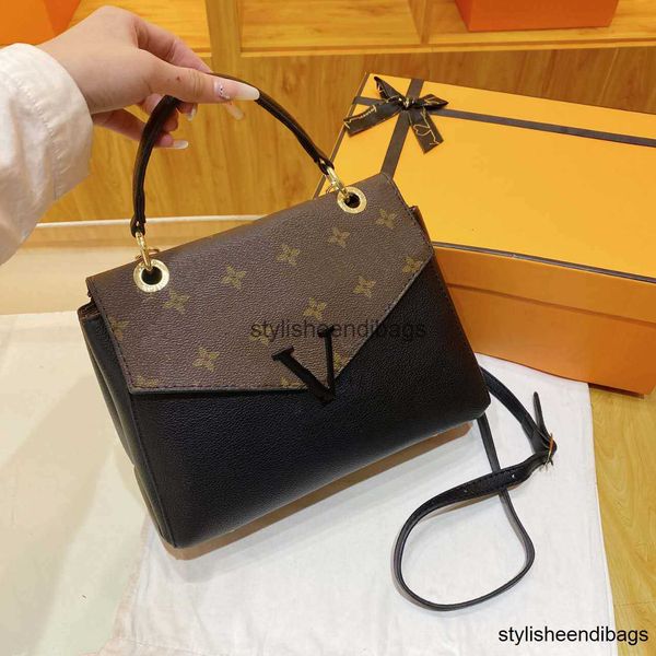 

tote bags classic style genuine leather v lock presbyopia totes palladium decoration postman bag portable female handbag luxury designer han