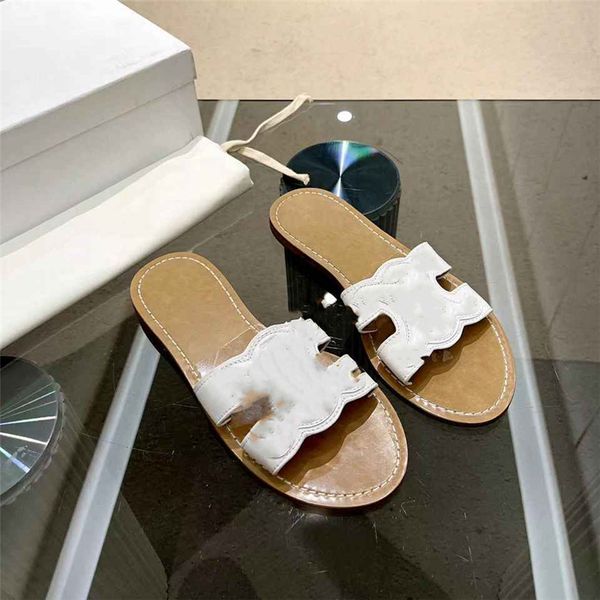 

fashion slippers luxury design summer celins men and women flat shoes thick sole leather rubber letter casual cartoon slippers 01-03, Black