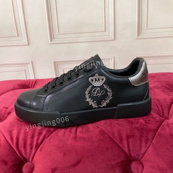 

2023new fashion designer casual shoes for men flat sneakers low panda black grey fog chunky glow triple dunks strange love