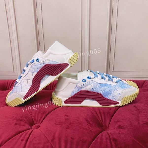 

2023new fashion brand casual shoes for women mens flat sneakers low panda black grey fog chunky glow triple dunks strange shoes