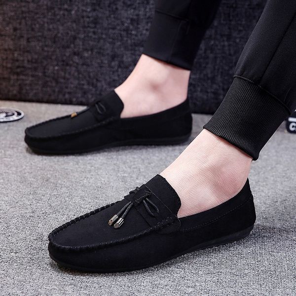 

dress shoes men casual fashion male suede soft loafers leisure moccasins slip on s driving black red man lazy shoe 230504