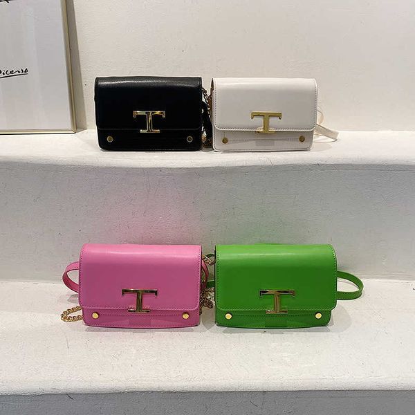 

2023 fashion hand star of the same style women's fashion simple t-shaped button multi-functional chest waistpack versatile solid should