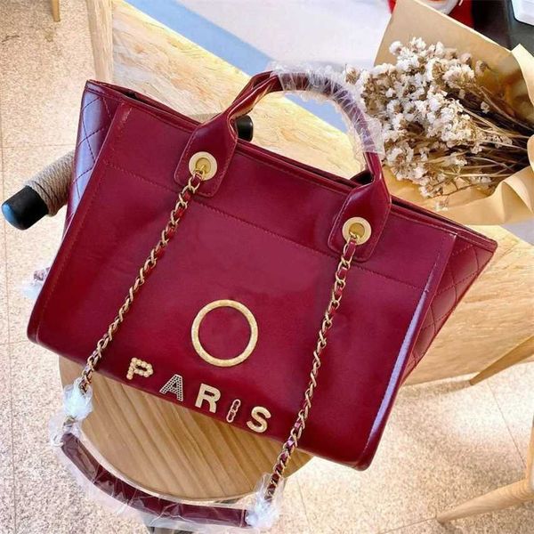 

luxury classic handbags beach bags brand metal badge tote bag small evening handbag female capacity large leather one shoulder backpack ap20