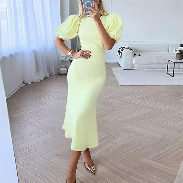 

casual dresses women casual puff short sleeve bodycon dress summer elegant o-neck solid color midi dress office fashion party dresses 230505, Black;gray