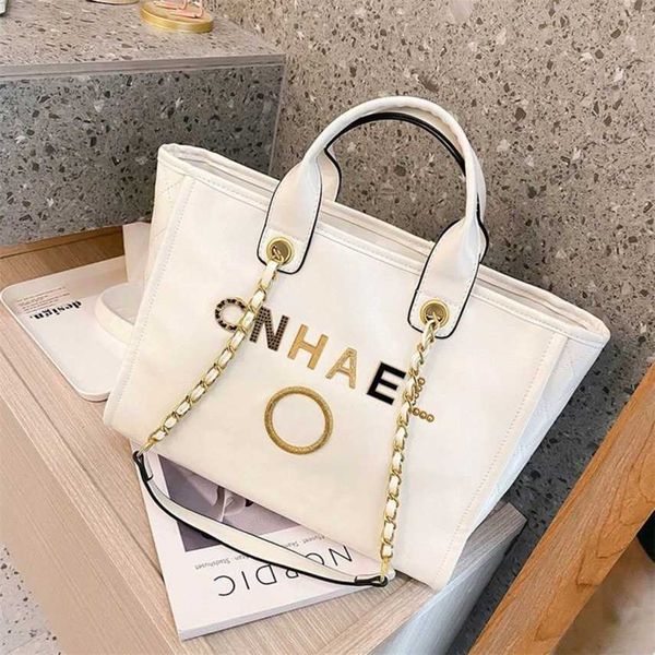 

luxury classic handbags beach bags brand metal badge tote bag small evening handbag female capacity large leather one shoulder backpack ap20