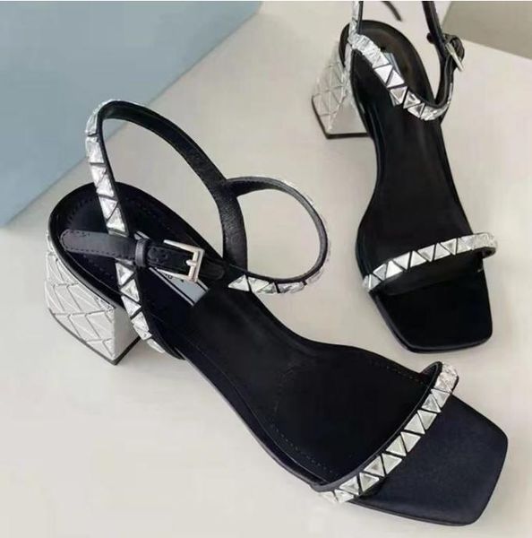 

designer triangular sequins high-heeled sandals women rhinestone open-toed sequins black silver ladies beach sandals holiday crystal thick h