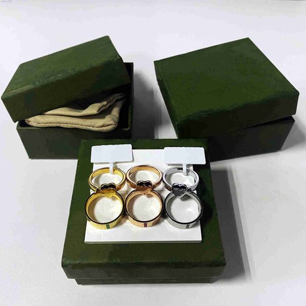 

love ring designer heart band rings for women mens jewelry luxury fashion gold silver rose colors stainless steel lady party with green box