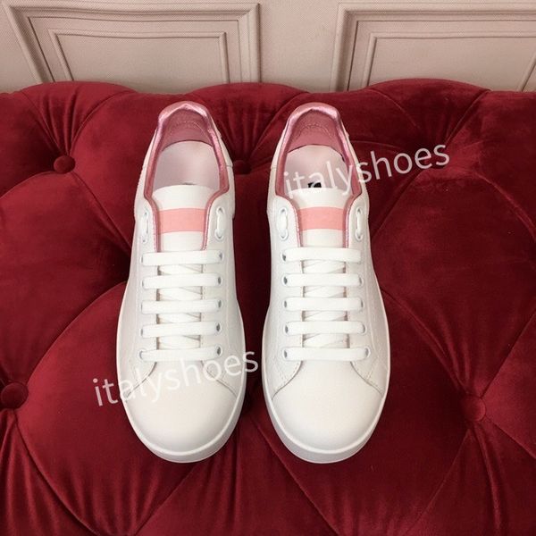 

2023brand designer sneakers womens sneaker shoes black thick boots women boots fashion trainers