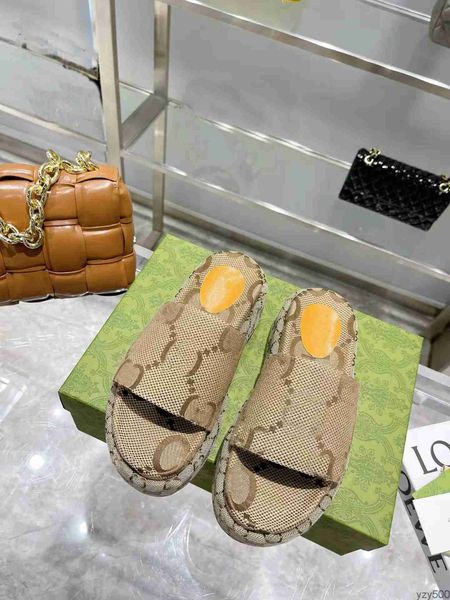 

2023 women's platform slide slippers sandal platform sole with rubber bottom 2.2''gg''iytu, Black