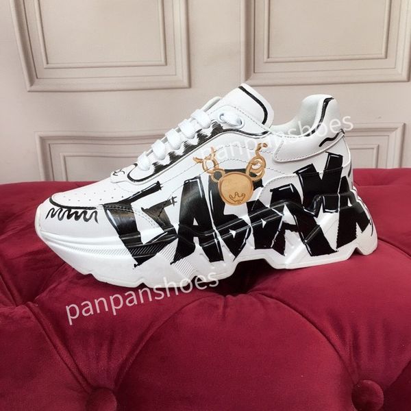 

2023fashion casual shoes women designer leather lace-up sneaker fashion lady flat running trainers letters shoes platform mens women gym sne, Black