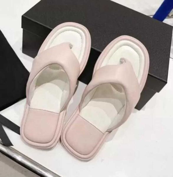 

famous classic brand flip flops soft sheepskin summer new bread simple and comfortable slippers, Black