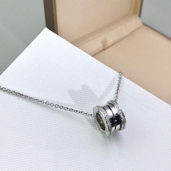 

fine edge diamond pendant women's necklace gold and silver premium gift men's hip hop style necklace