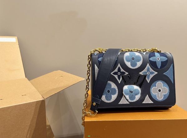 

3aa new women's embroidery shoulder bag designer wallet luxury handbag flower series sidebag luxury dinner bag fy