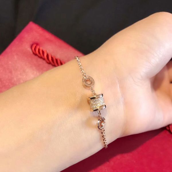 

buigari infinity bracelet series designer single bangle for woman highest counter advanced materials gold plated 18k fashion luxury exquisit, Golden;silver