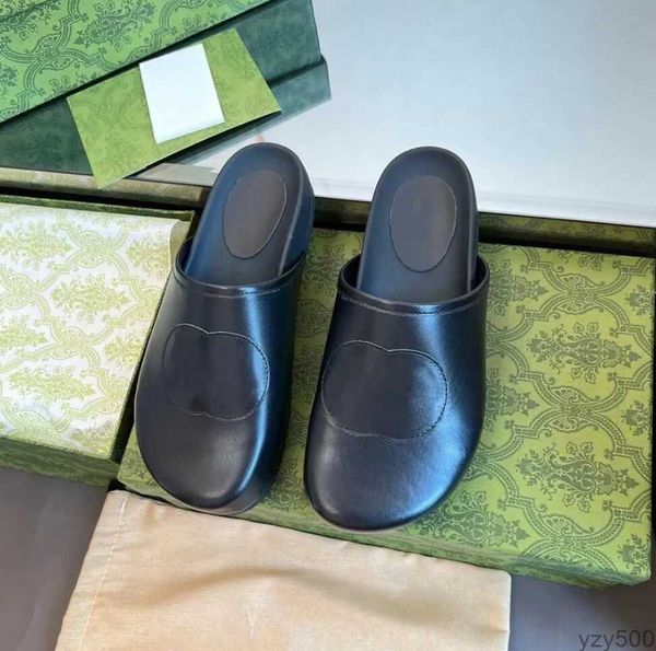 

designer shoes couples flat bottom slippers classic leather printing women leisure beach shoe summer outdoor leisure mules slipper sandals&#, Black