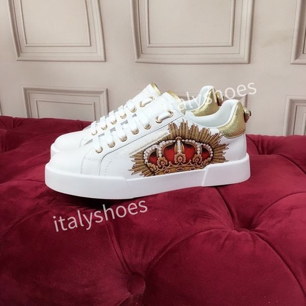 

new brand designer sneakers women sneaker shoes black white thick boots women boots fashion trainers2023