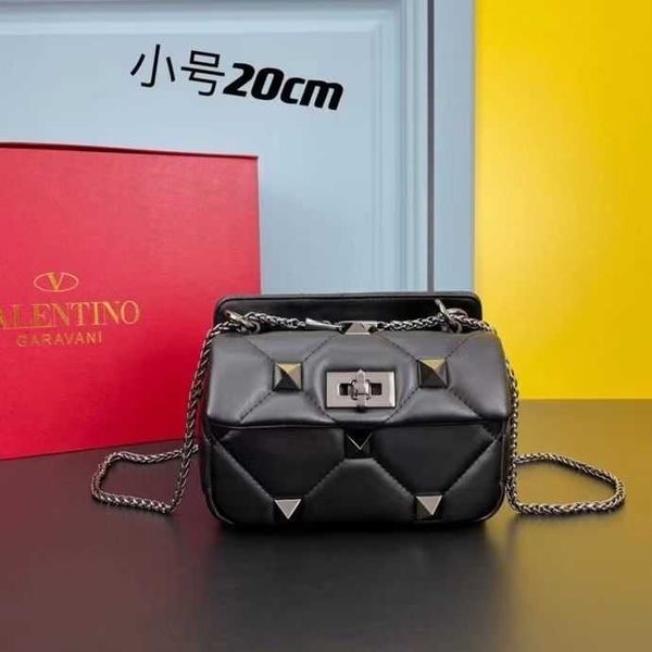 

handbag rivet designer women bags luxurys metal valentions fashionable diamond grid chain leather women's casual shoulder crossbody vao